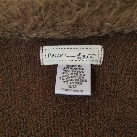 Neesh by DAR Sweater - Picture 6 of 6